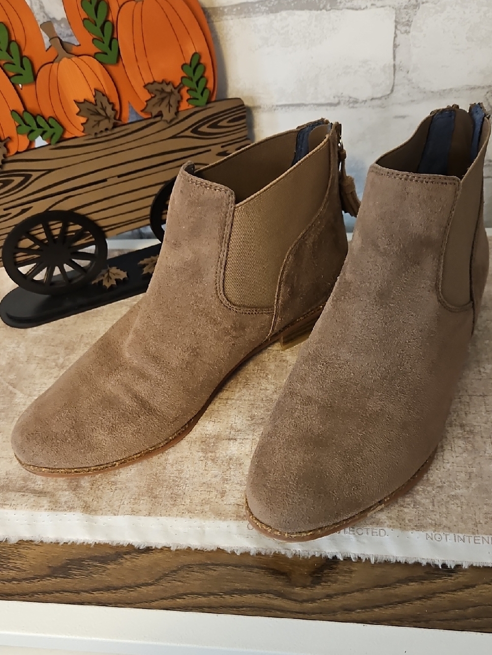 Dr. Scholl's Taupe Suede Ankle Booties